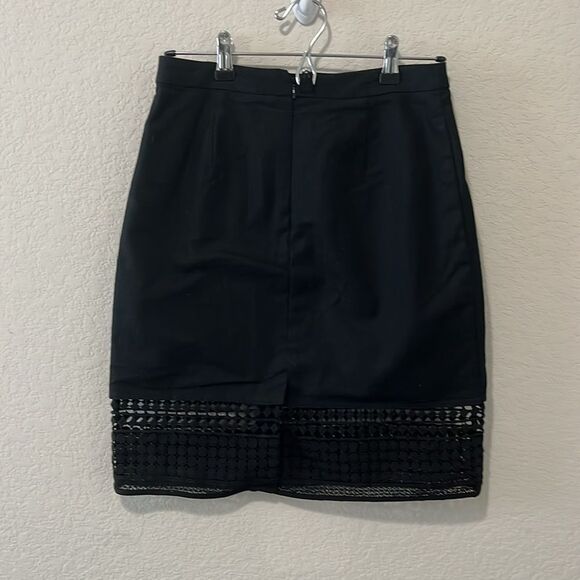 J.CREW Black Linen Pencil Shirt with Crochet Detailing, Size 2P - Picture 7 of 10